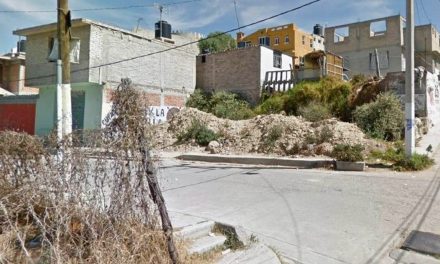 Hombre le ‘saca el cerebro’ a su padrastro de un machetazo; lo cachó golpeando a su mamá