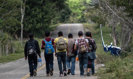 Empresas y comercio contratan migrantes en Acuña