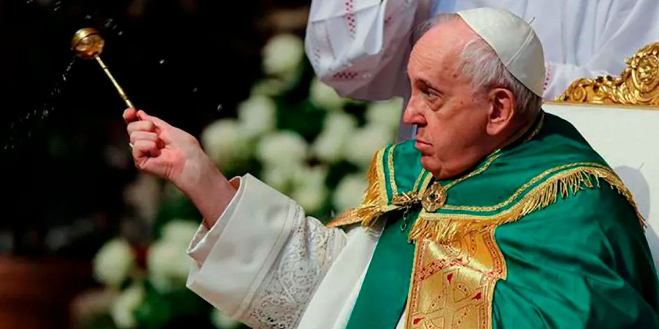 El papa Francisco desmiente rumores sobre su posible renuncia