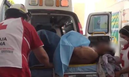 Hombre arreglaba su camioneta en Parras y le pasa por encima… vino de urgencias al Hospital General