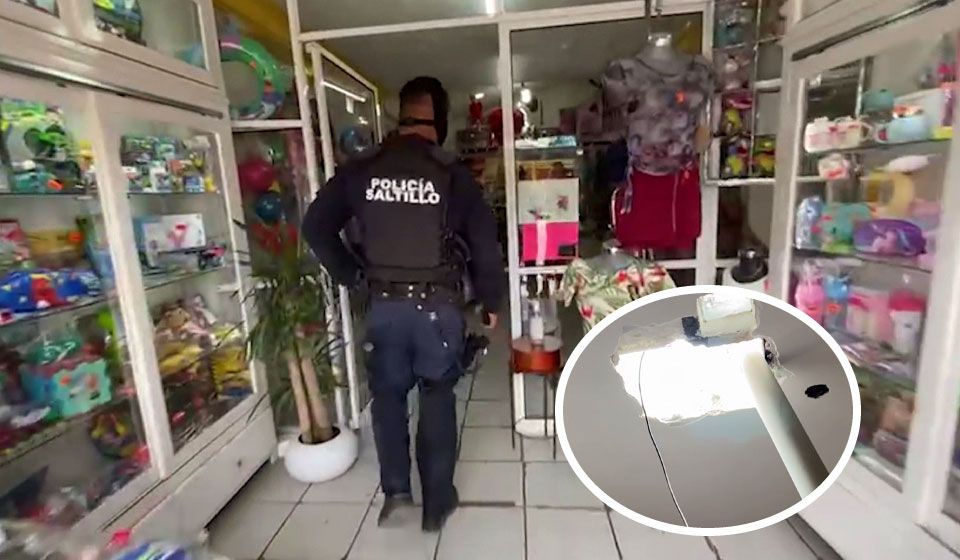 Roba ositos de peluche en mercería de Saltillo: ladrón se mete por tragaluz y ‘olvida’ su celular