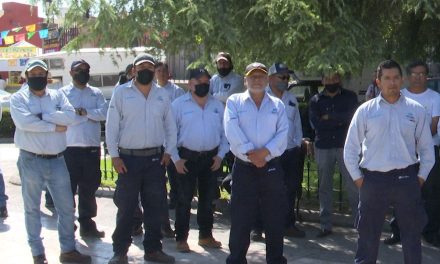 Telefonistas realizan manifestación pacífica en Saltillo