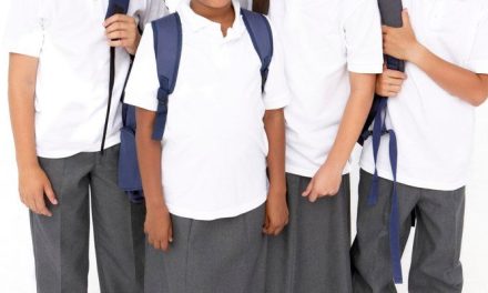 Niños de zonas marginadas de Coahuila tendrán calzado, uniforme y útiles para el siguiente ciclo escolar