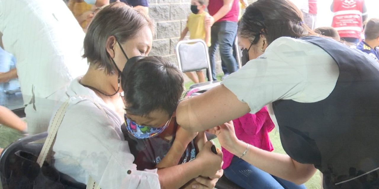 Habrá vacunas para la totalidad de los menores en Coahuila