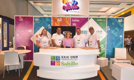 Recibe Saltillo estafeta, será sede de Congreso Nacional