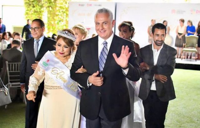 Refrendan compromiso con la tercera edad en Torreón