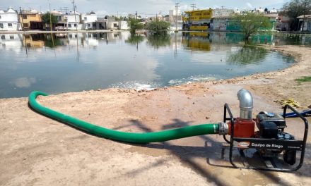 Trabajan en extracción de agua en Campo Nuevo Zaragoza de Torreón