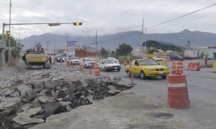 ¡Atención conductor! Se cierran carriles de circulación en prolongación Otilio González de Saltillo por modernización