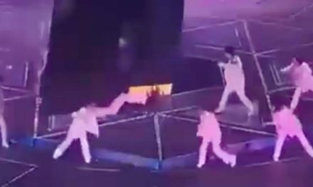 Bailarín de Mirror quedaría paralítico del cuello hacía abajo luego de ser aplastado por pantalla (video)