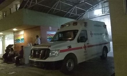 Saltillo: Lo apuñalan en varias ocasiones; paramédicos lo trasladaron a un hospital