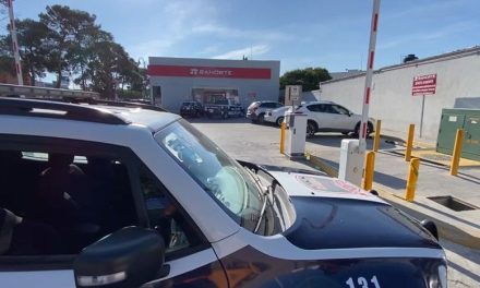 Vigilante pierde la vida al interior de un banco en Ramos Arizpe
