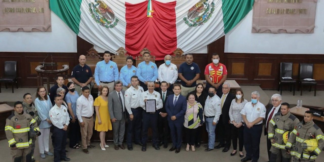 Reconocen labor de las y los Bomberos de Coahuila