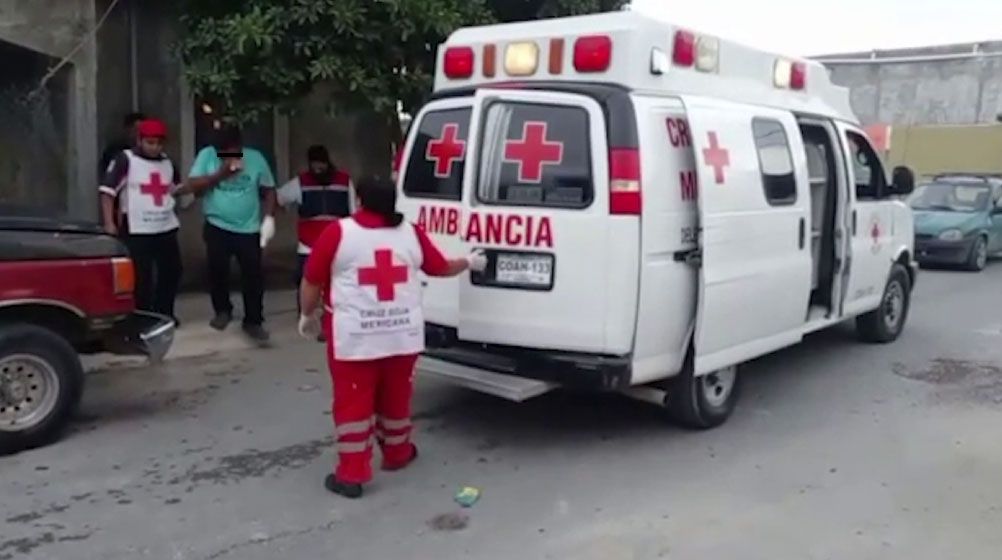 Hombre casi pierde un dedo mientras trabajaba con pulidor en Parras