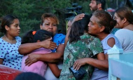 Murió la esperanza: Familiares de los mineros atrapados en Sabinas retiran campamentos