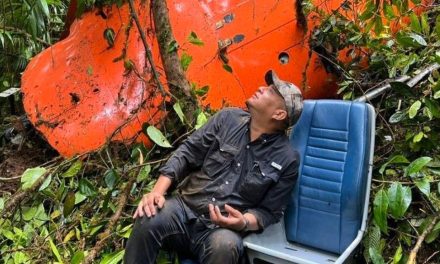 Candidato a presidente en Panamá pide ayuda luego de que se estrellara su helicóptero (video)