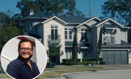 «Dejen de acosar»: hijo de AMLO acusa a Xóchitl Gálvez y Denise Maerker de grabar su casa en Houston