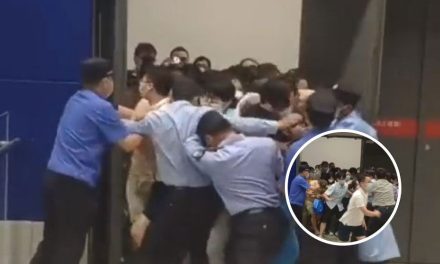 Tratan de poner en cuarentena un IKEA en China, con todo y clientes, por política Covid-Cero (video)