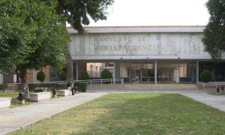 Viajan a España 5 estudiantes de Jurisprudencia de la UAdeC