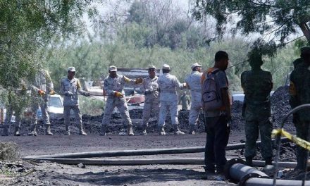 Podrían pedir ayuda internacional pare rescatar a los mineros atrapados en Sabinas