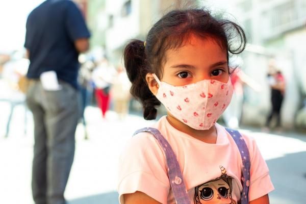 Niños nacidos en pandemia son más propensos a enfermarse: especialista