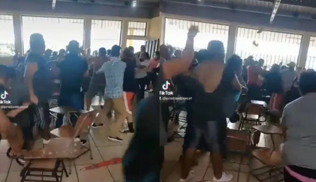 Junta de padres de familia se convierte en una batalla campal (video)