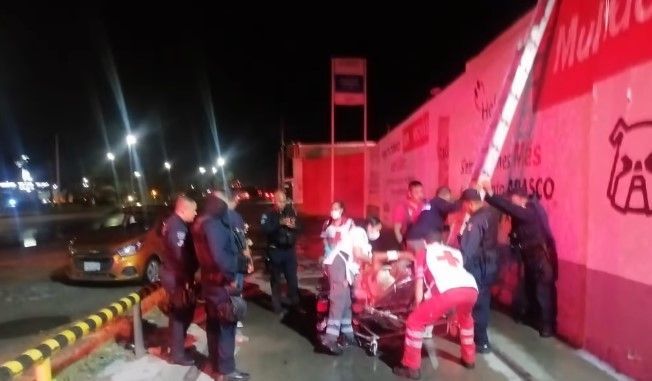 Perros atacan a un velador en empresa de La Laguna