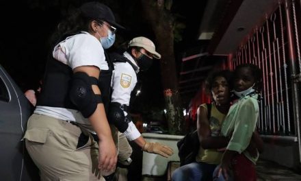 Caen polleros con 40 indocumentados en Piedras Negras