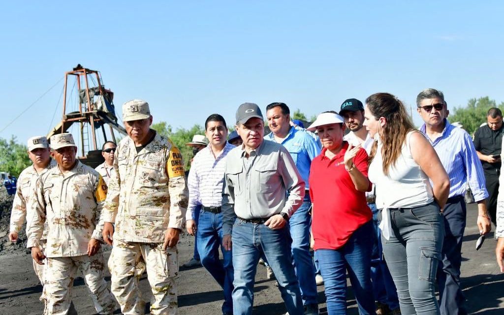 Supervisa Miguel Riquelme acciones de rescate en mina de carbón en Sabinas