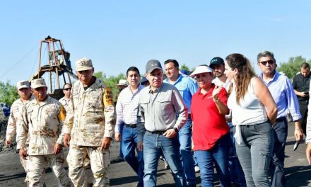 Supervisa Miguel Riquelme acciones de rescate en mina de carbón en Sabinas