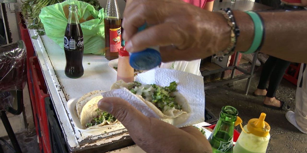 Suben los tacos, aumentan ante precio de la tortilla en Saltillo