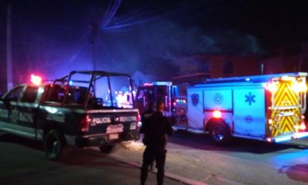 Una veladora sorprende a una familia que dormía en Acuña al incendiarse su casa