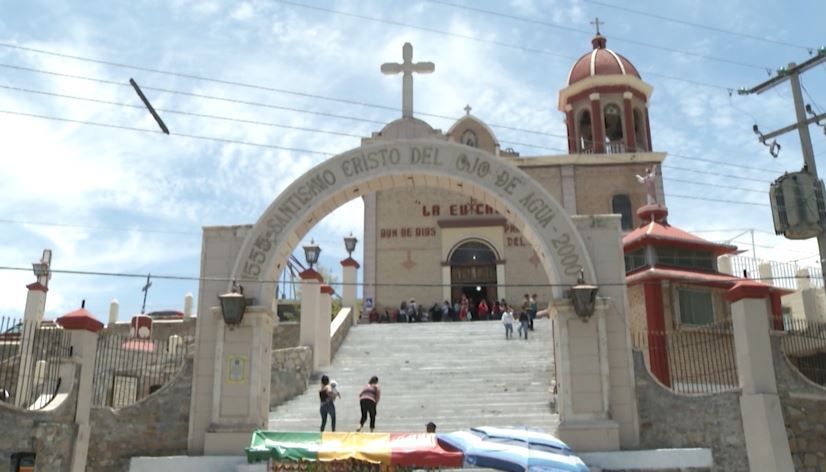 Se mantiene uso de cubrebocas en templos y capillas de Saltillo