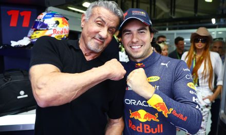 Motivación de primera: Sylvester Stallone da palabras de aliento a ‘Checo’ Pérez (video)