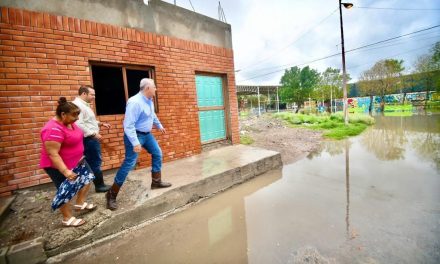 Román Cepeda supervisa trabajos de atención por lluvias en Torreón