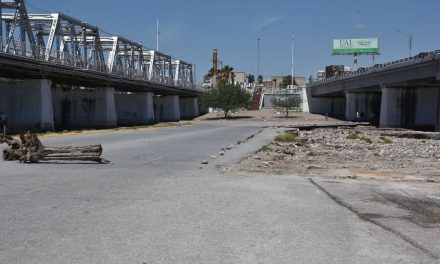 Inspeccionan cruces en Torreón