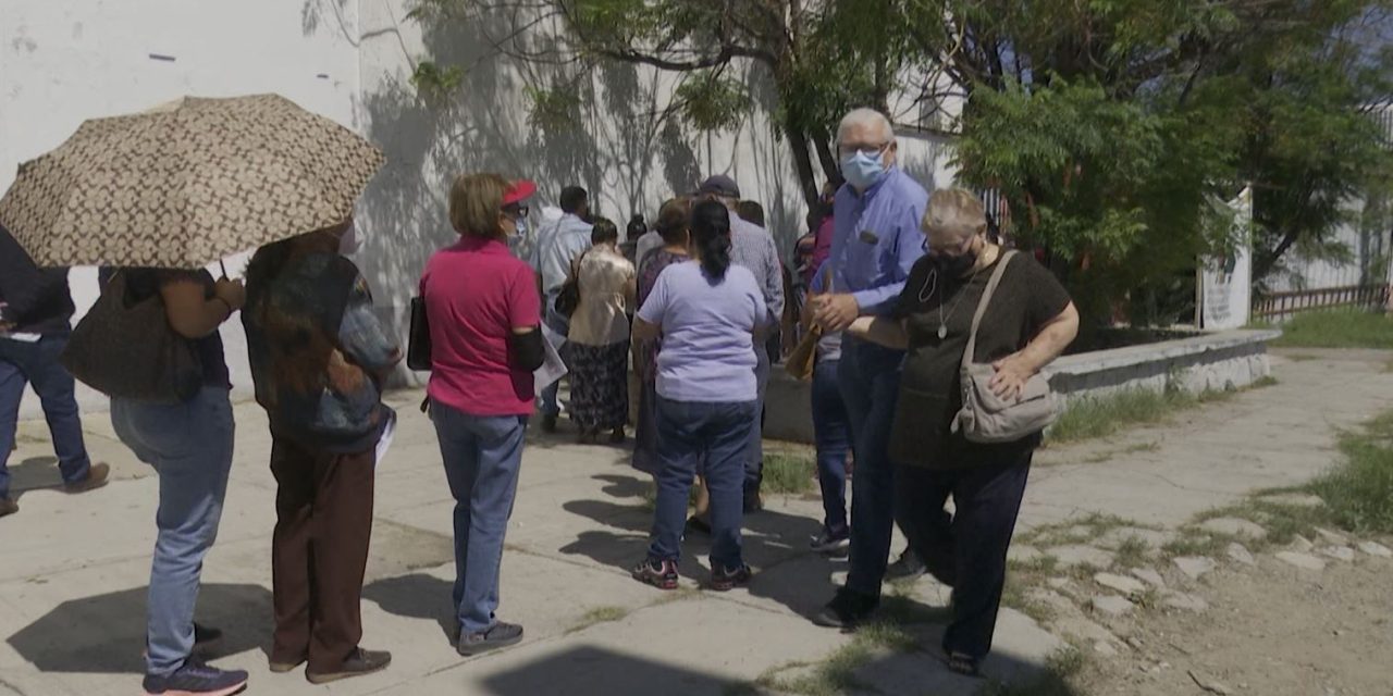 Continúan fallas en pago de pensión en Saltillo
