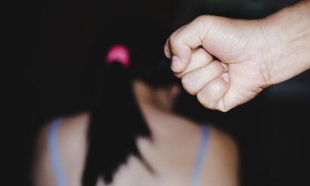 Al menos el 50 por ciento de los casos de mujeres que abandonan su hogar sufren violencia