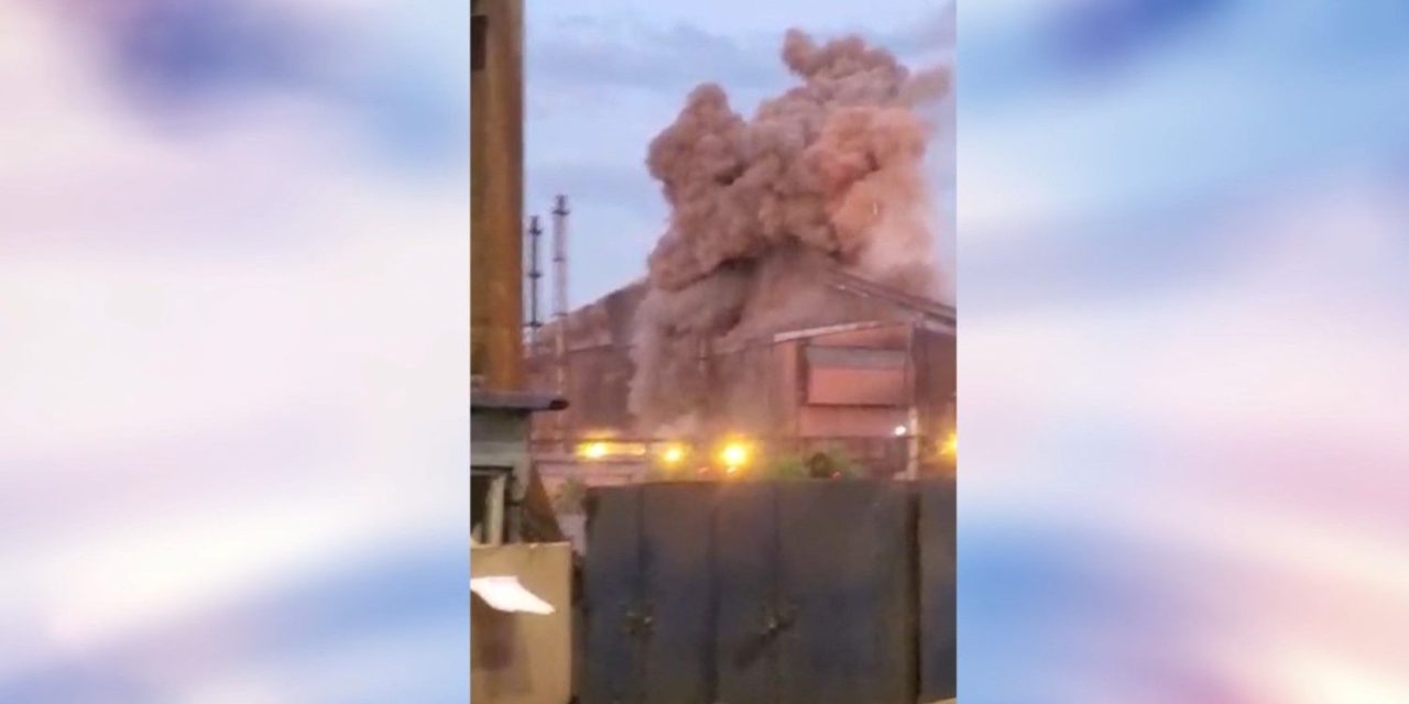 Tres trabajadores resultan heridos tras explosión en AHMSA