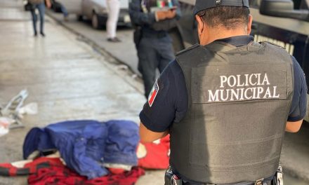 Muere mujer que pedía dinero sobre crucero de la colonia 26 de Marzo, en Saltillo