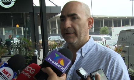 Continúa escasez de chips para automóviles