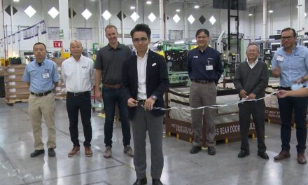 Inauguran línea de producción en Hi-lex, la cual se dedica la elaboración de las puertas de las camionetas Dodge Ram