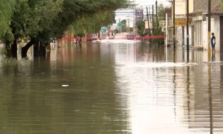 Agua deja sin clases a alumnos de jardín de niños en Múzquiz