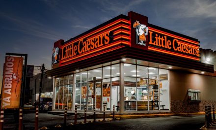 ¿Cuánto necesitas para comprar una franquicia de Little Caesars?