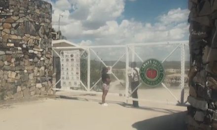 Encuentran sin vida a hombre en empresa de Parras