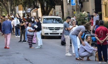 Sacude sismo a la Ciudad de México en pleno 19 de septiembre