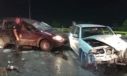 Hombre pierde el control y sufre volcadura en Saltillo; deja 6 lesionados
