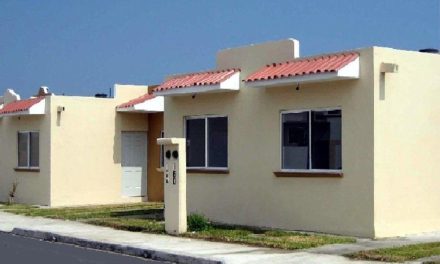 Trabajadores se quedan sin vivienda en Monclova
