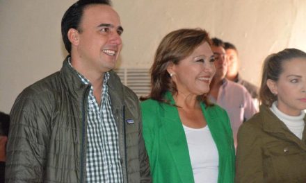 Agradece alcaldesa de Sabinas a Manolo Jiménez
