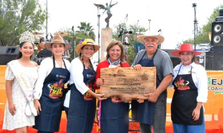 Realizan Fiesta del Becerro en Sabinas