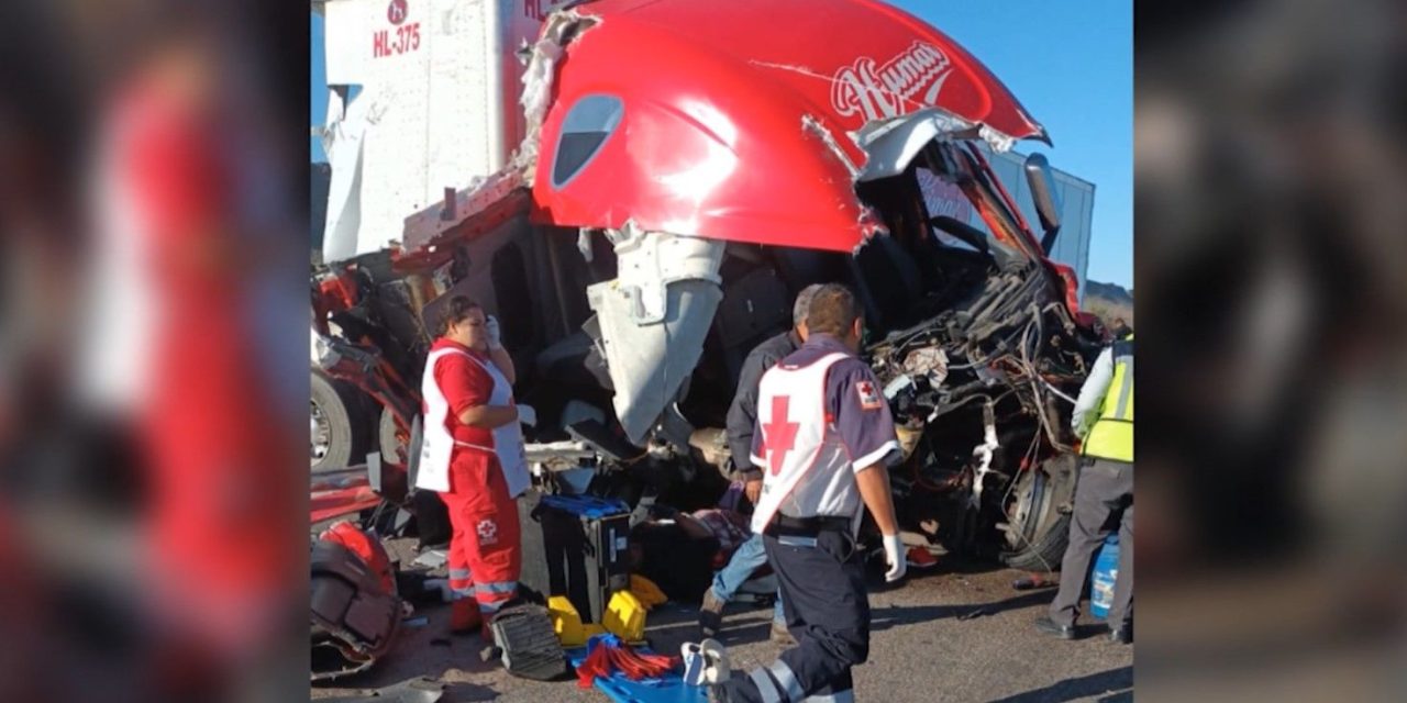 Mexiquense sufre aparatoso accidente en la carretera Saltillo-Torreón